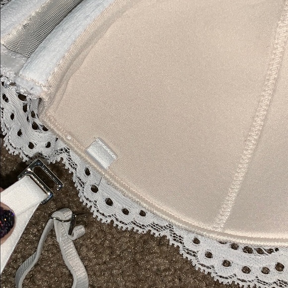 Bra - Picture 4 of 4